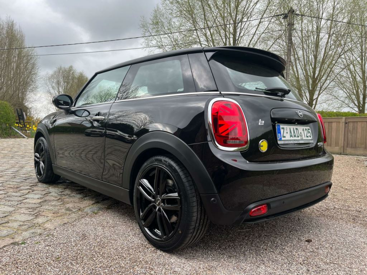 MINI Cooper SE 28.9 kWh S 100%-Electric/Full-LED/Sportzetels/GPS! Leconte Motors